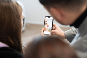 Haltbarkeit-der-Nasenbehandlung-ohne-OP-Hyaluron-Aesthetiqua